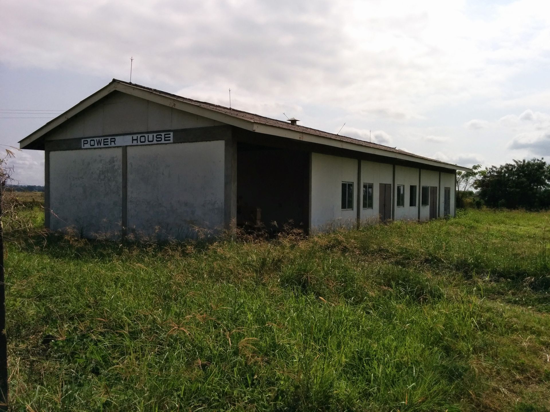 Station de pompage automatisée pour irrigation agricole